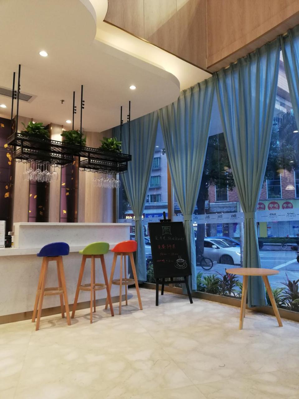 Ibis Styles Guangzhou Panyu Shiqiao Hotel Kültér fotó